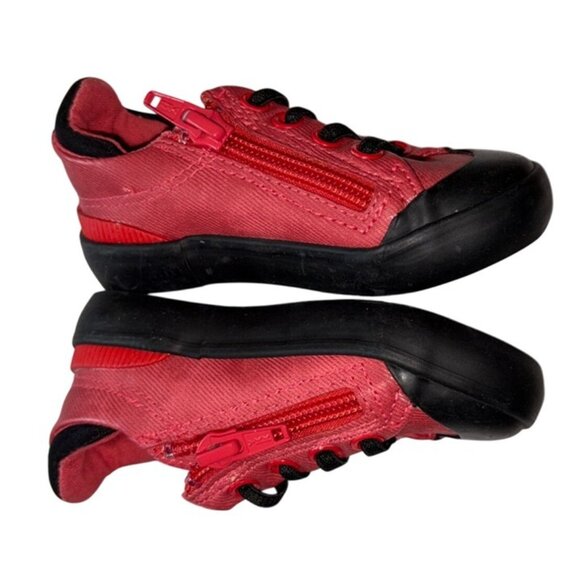 Cat & Jack infant Toddler No Tie Non skid Bottoms-Red/Black-Size 5-NWT - Picture 5 of 5